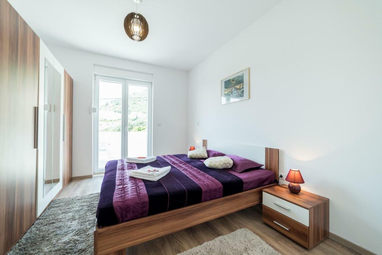 De Luxe Apartment Mediteran 1**** Затон Экстерьер фото