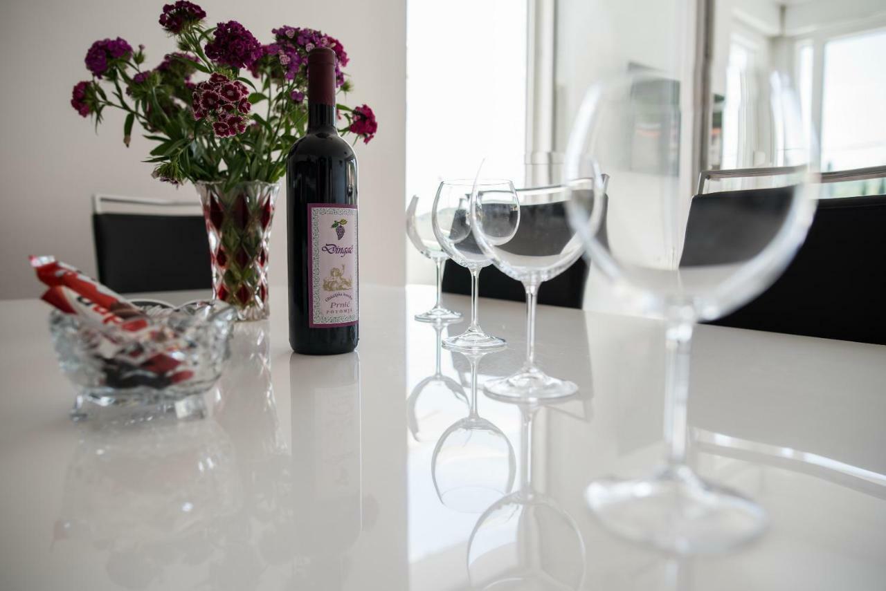De Luxe Apartment Mediteran 1**** Затон Экстерьер фото